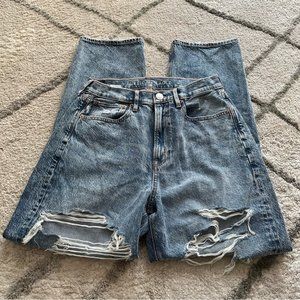 American Eagle jeans baggy distressed high rise light wash wide leg 8 short